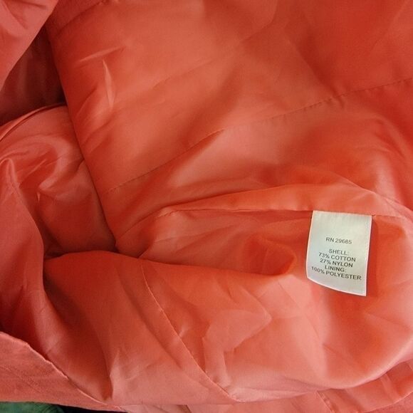 Pendleton coral cargo style hooded vest small - Picture 10 of 10